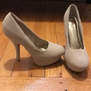 Doll house 6 inch stilettos neutral cream color